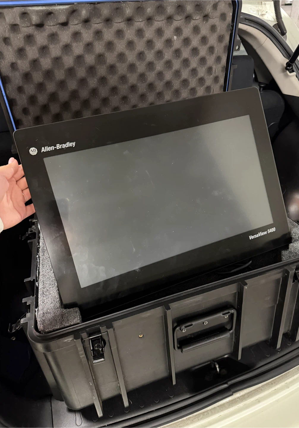Allen-Bradley VersaView 5400 Touchscreen Panel - photo 3