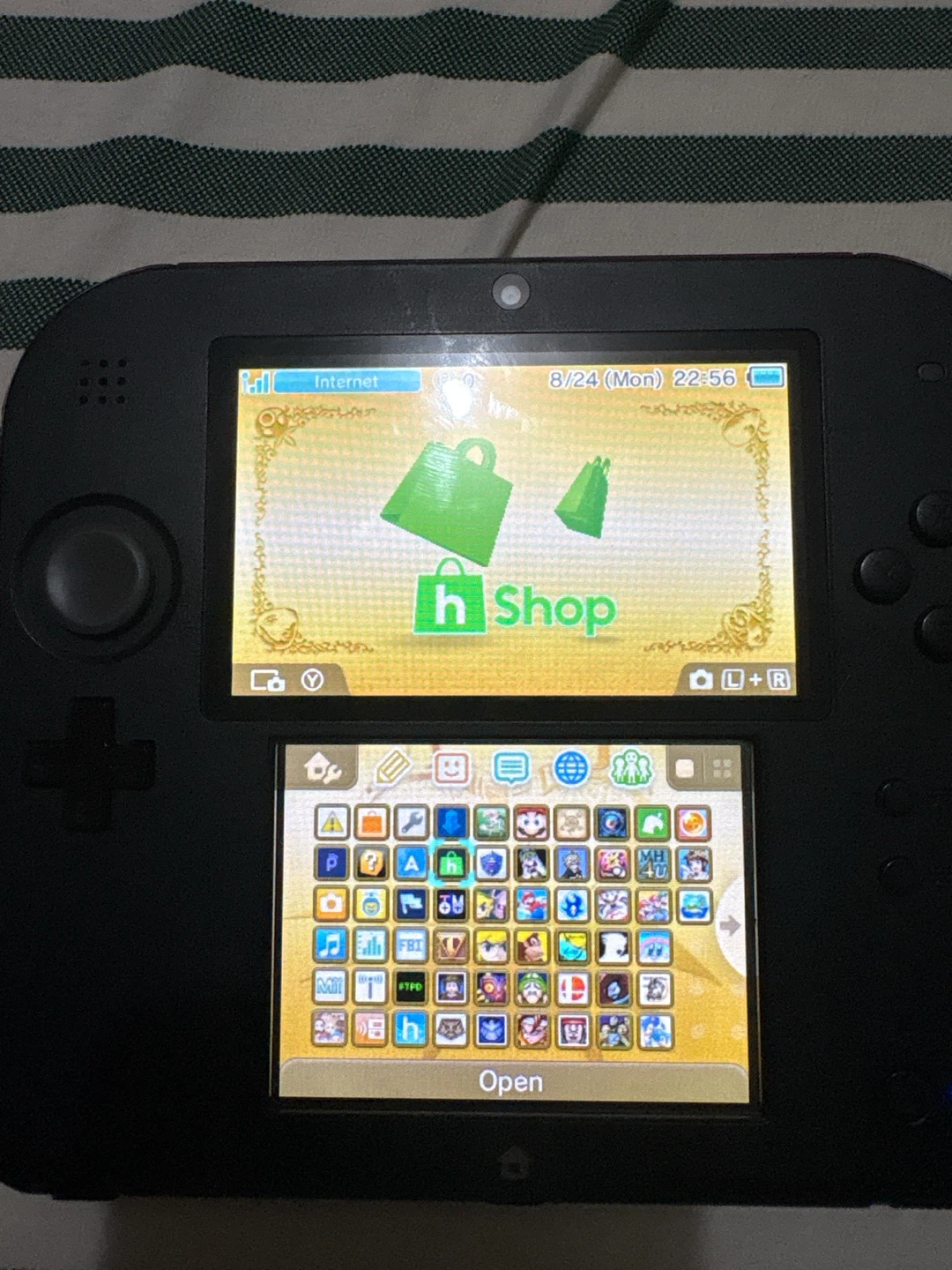 NINTENDO 2DS RED & BLACK MODDED - photo 3