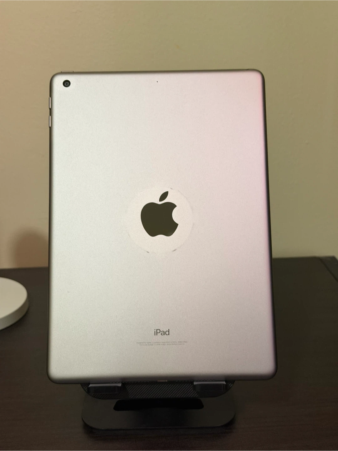 Apple iPad 5th 128GB - WIFI - photo 2