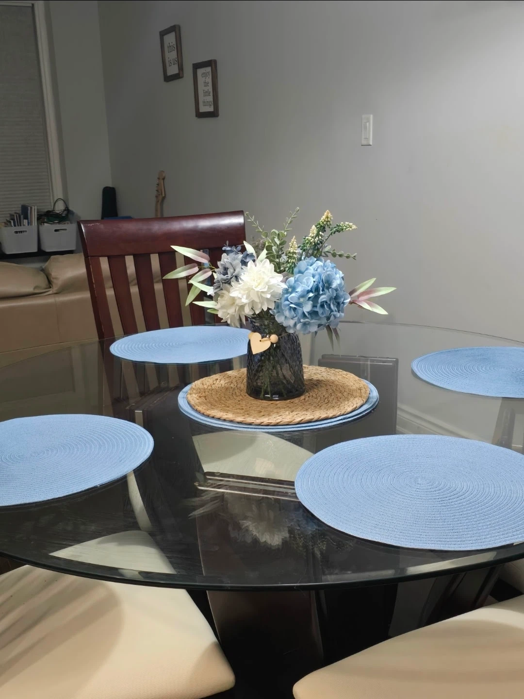 Glass table with chairs - photo 2