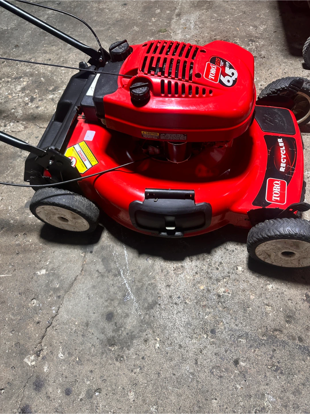 Toro lawn mower - photo 2