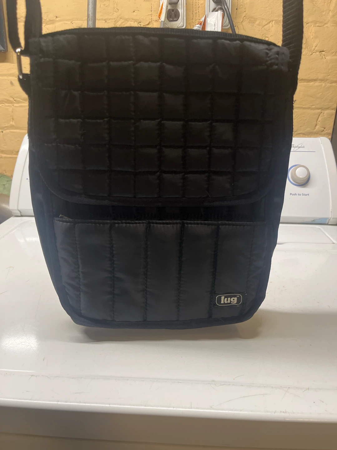 Lug bag  - excellent condition
