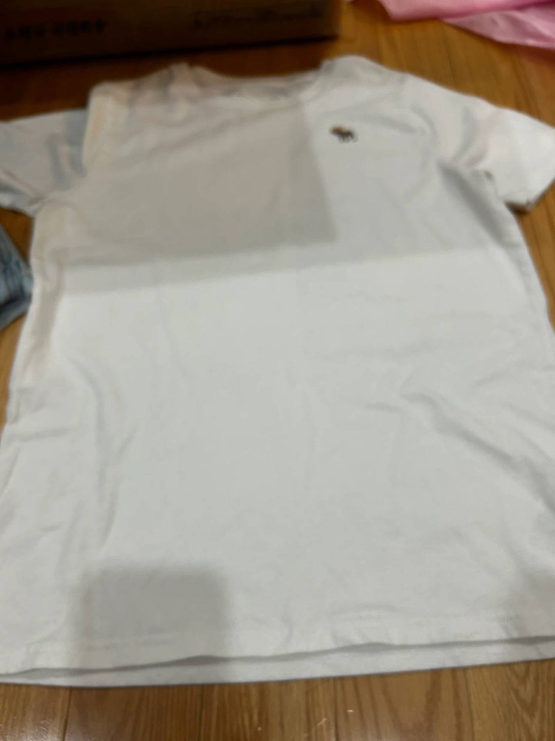 Assorted kids clothing bundle - photo 3