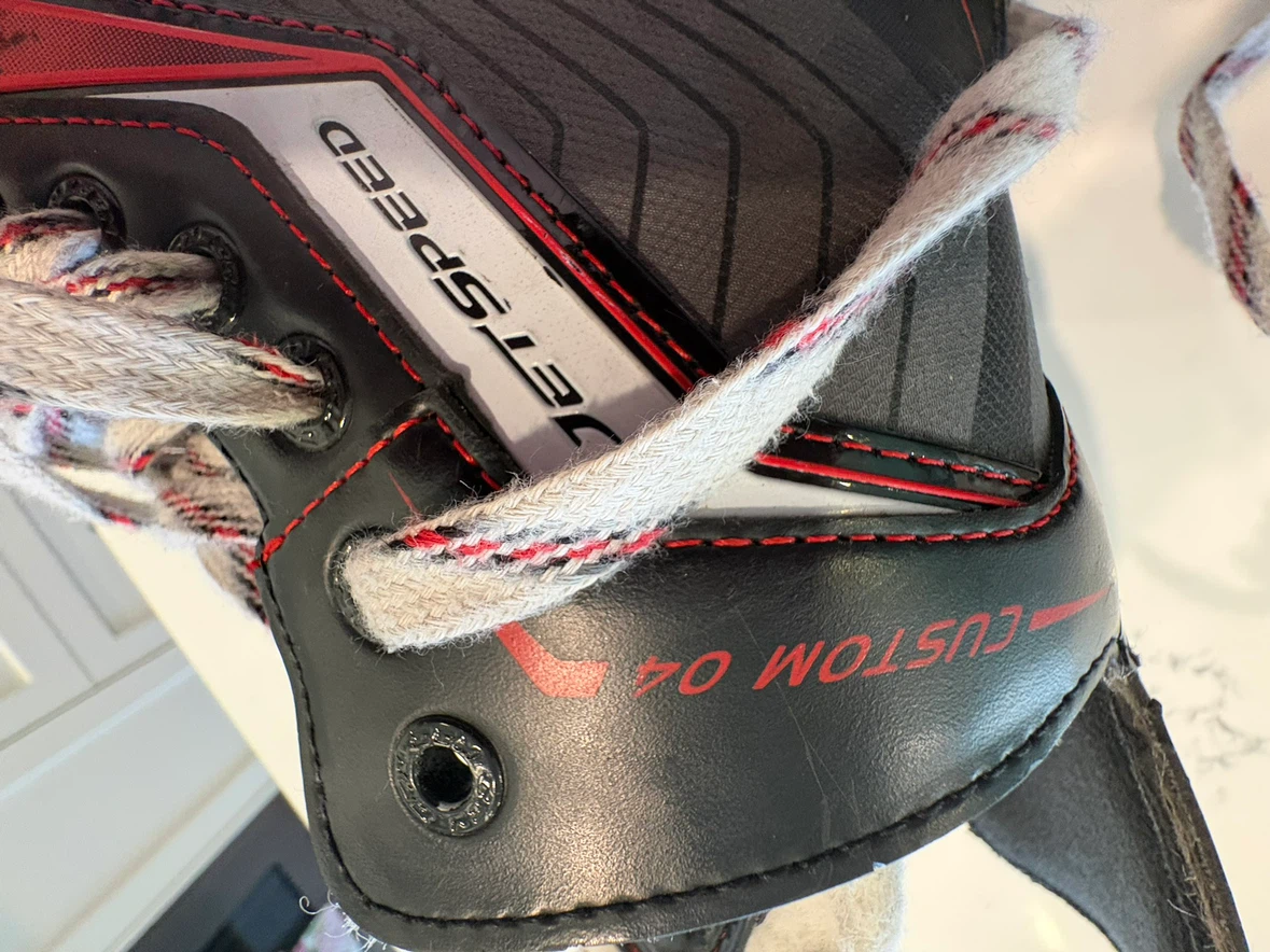 Bauer hockey skates size 7 - photo 2