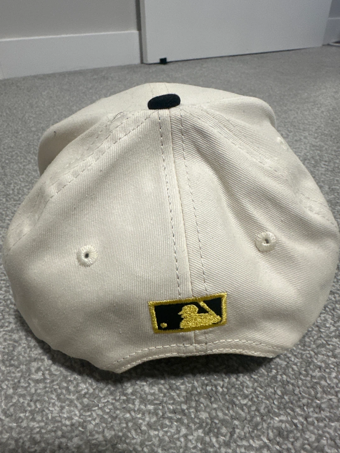 White Sox - World Champions 05 Anniversary Hat - photo 2