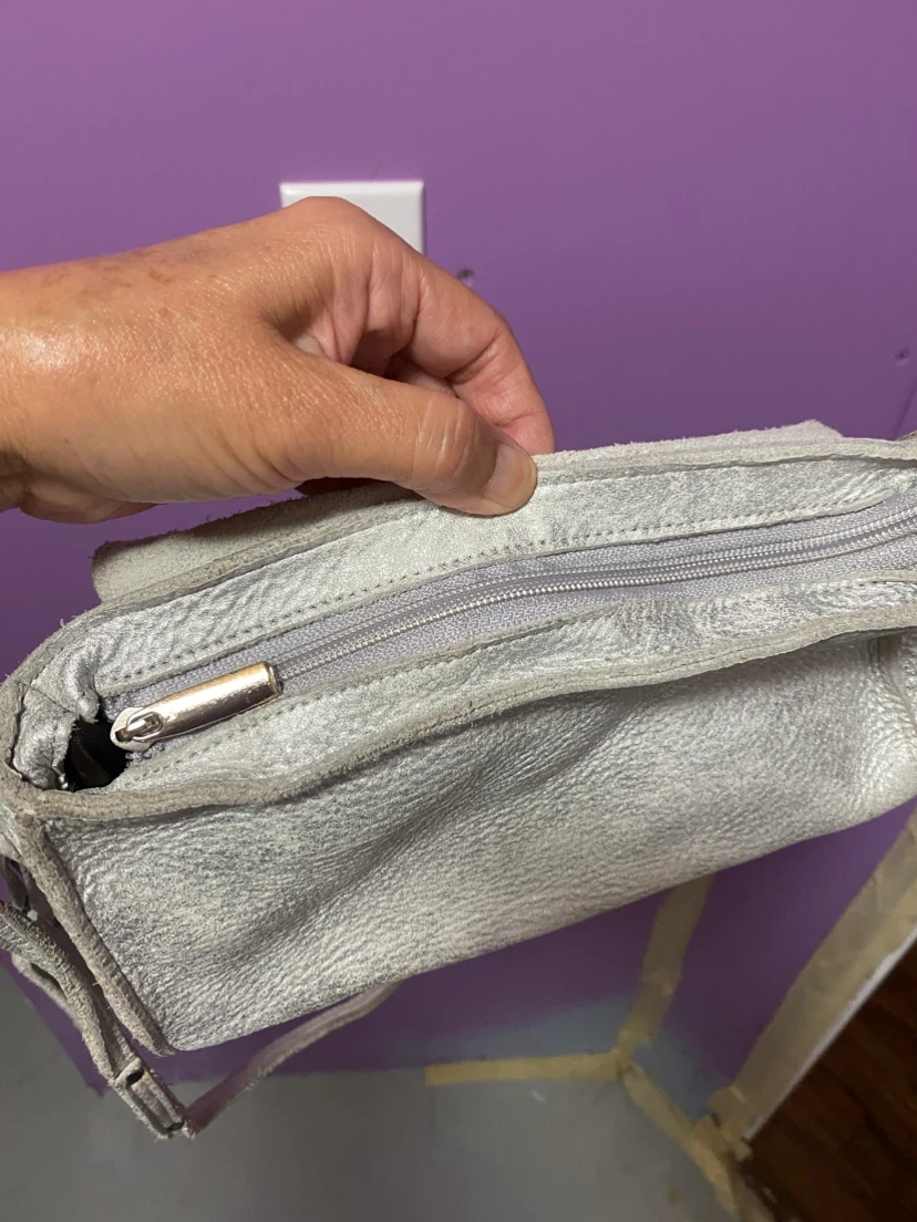Silver leather crossbody bag - photo 2