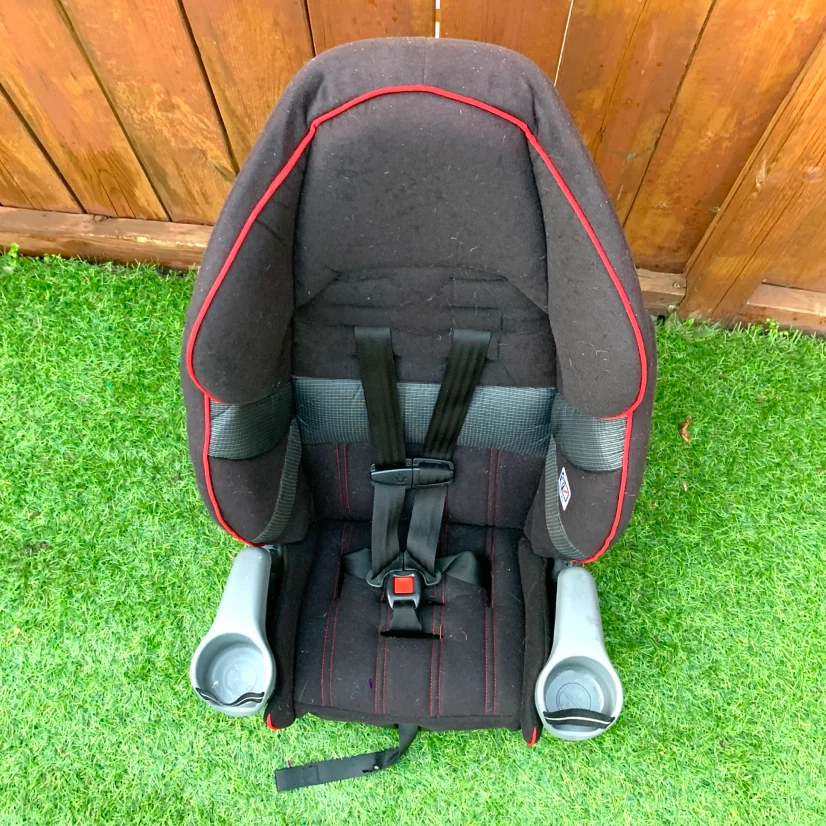 Graco black and red car seat - photo 3