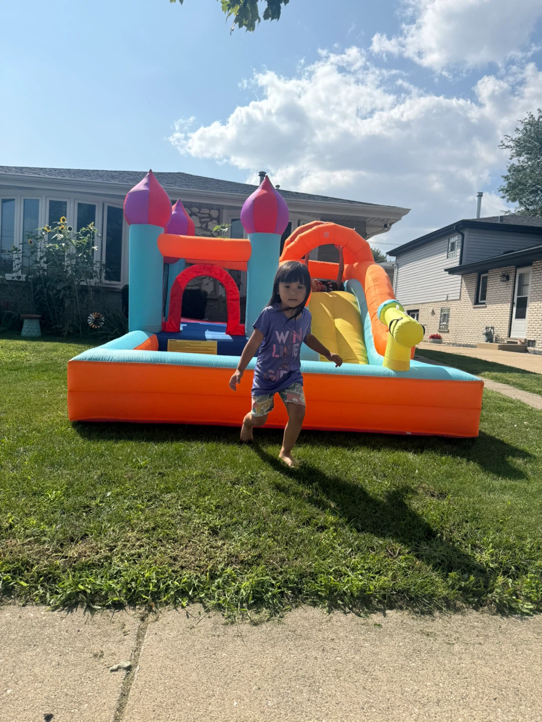 Inflatable Castle Bouncer with Slide - photo 4