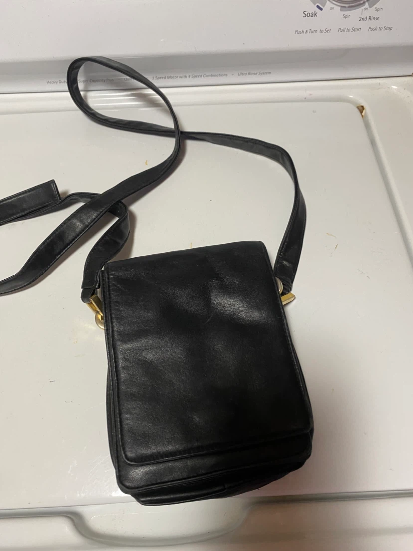 Black Leather Crossbody Bag with Organizer - photo 5