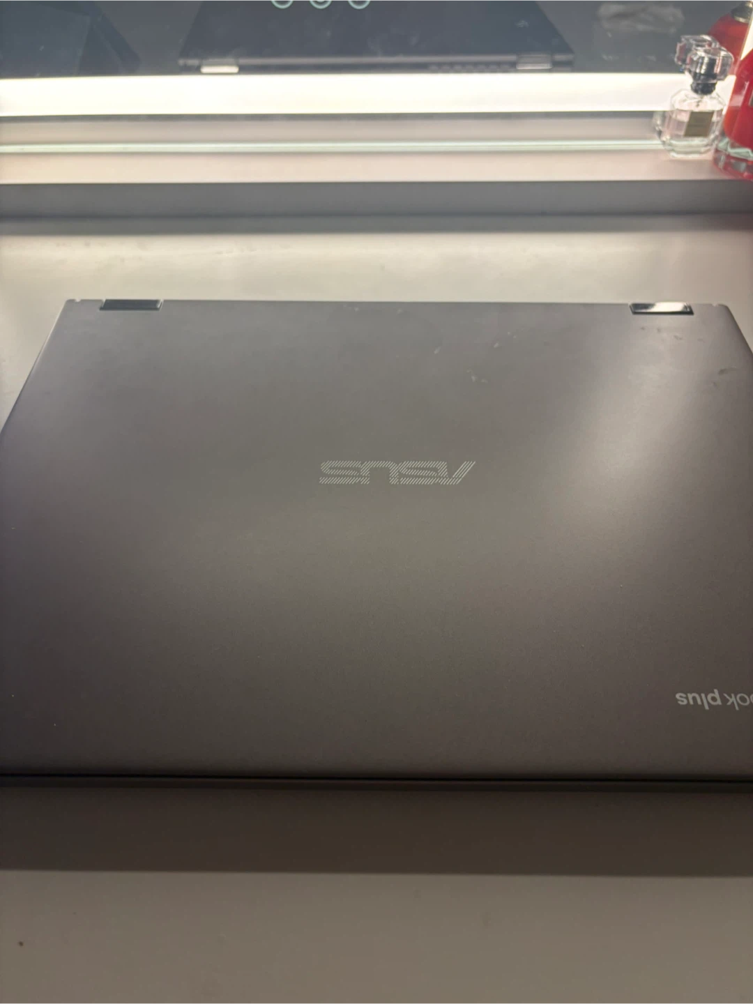 ASUS Chromebook Plus - photo 3