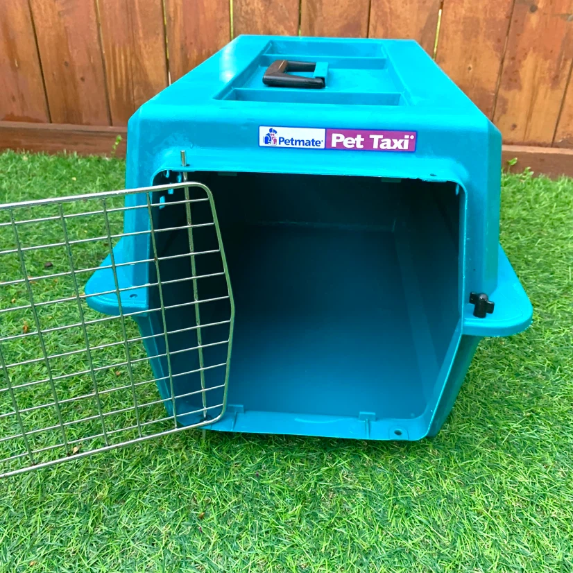Small Pet Carrier Crate Dog Cat Travel Kennel Plastic Pet Taxi - photo 2