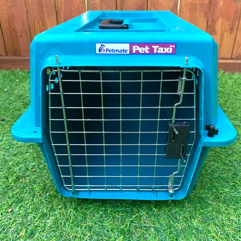 Small Pet Carrier Crate Dog Cat Travel Kennel Plastic Pet Taxi - photo 3