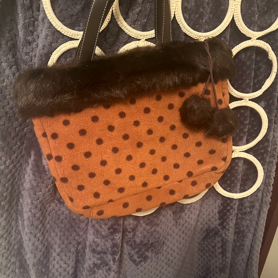 Polka Dot Tote Bag with Faux Fur Trim - photo 3