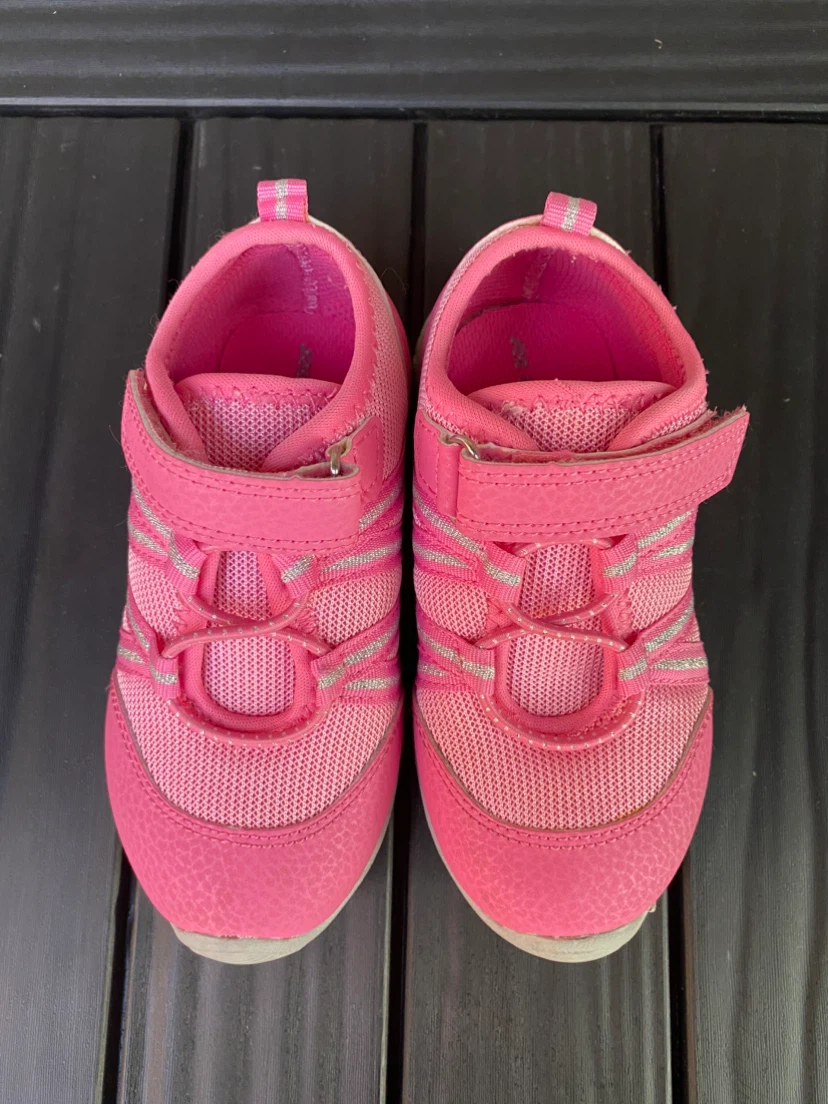 Joe Fresh Pink Kids Running Shoes size 9T - photo 2