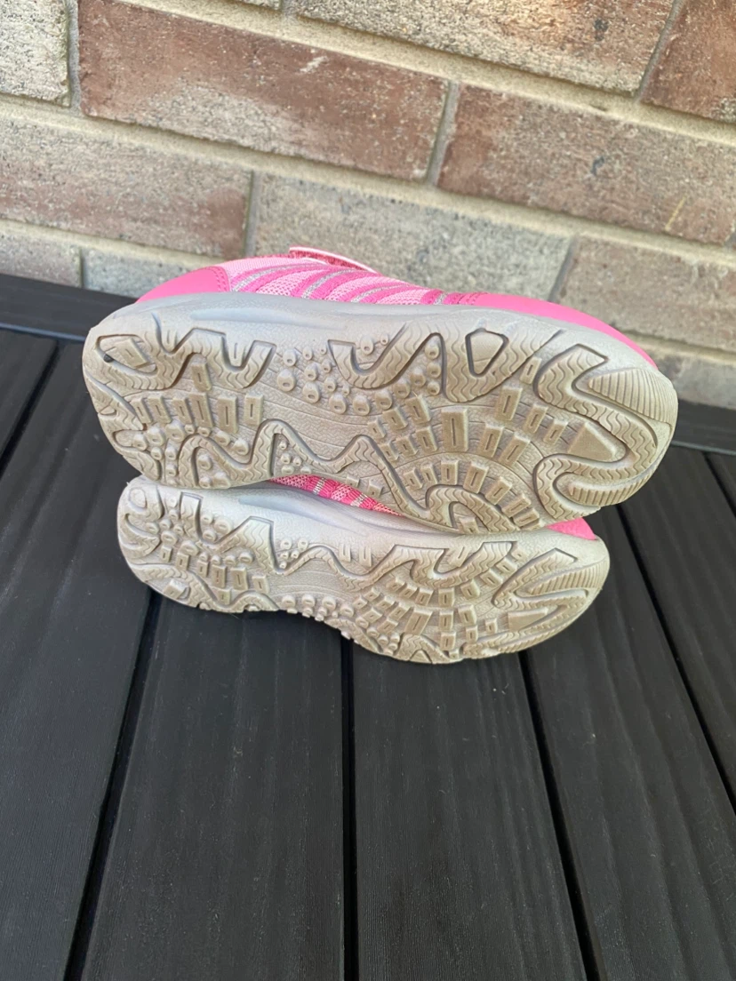 Joe Fresh Pink Kids Running Shoes size 9T - photo 3