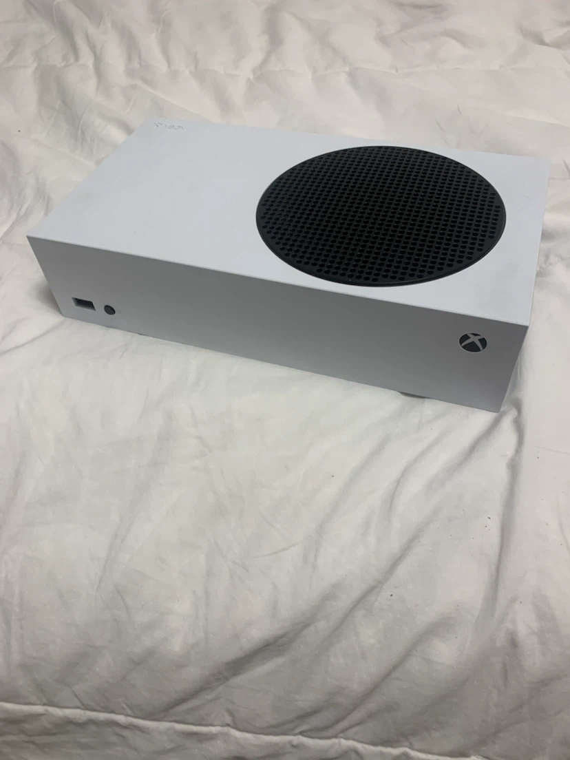 Xbox Series S Console with Controller - photo 3