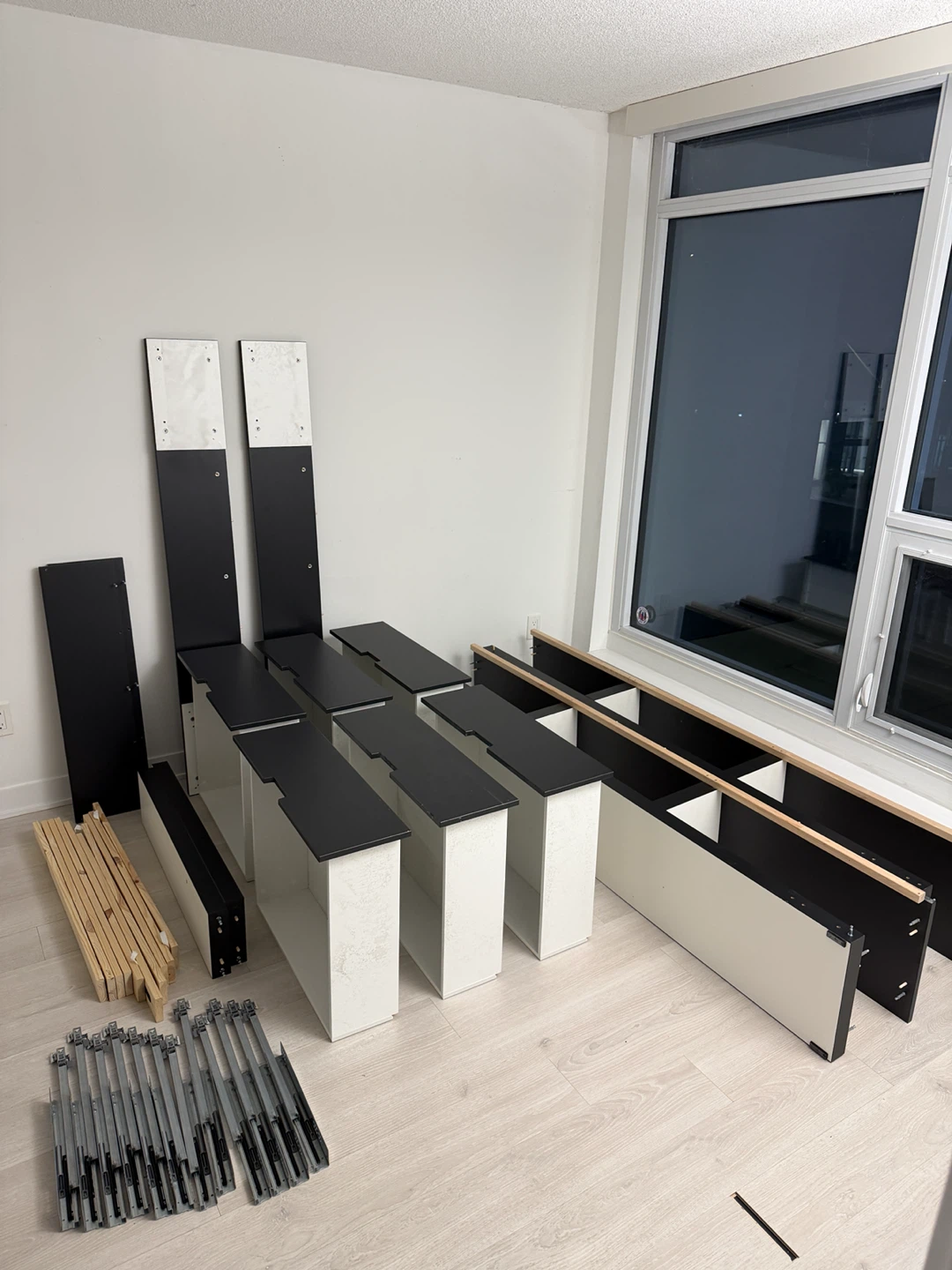Ikea bed frame with storage drawers - photo 3