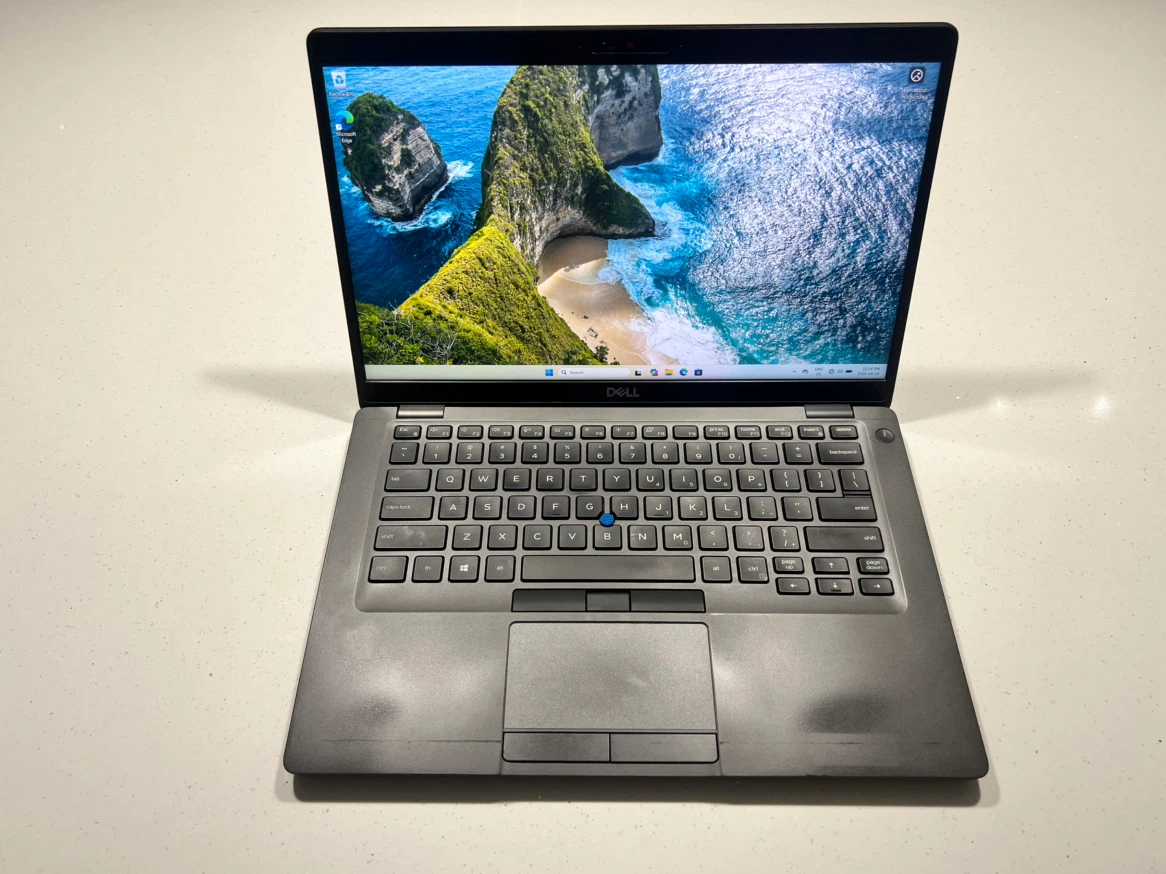Dell Latitude 5400 - 14 inch Laptop - i5 8th Gen