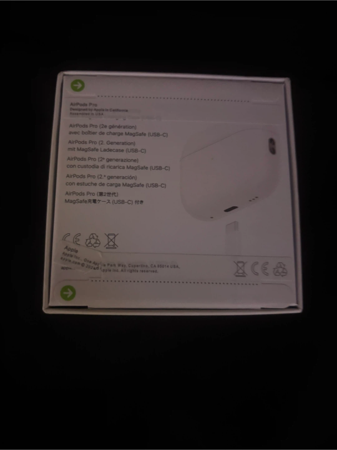 Apple AirPods Pro (2nd Generation) with MagSafe Case - photo 2