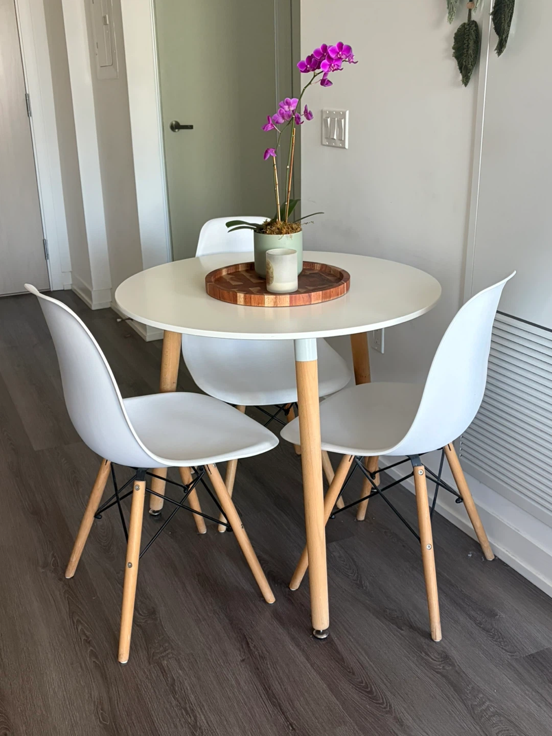 Round Dining Table with 3 Eames Style DSW Chairs