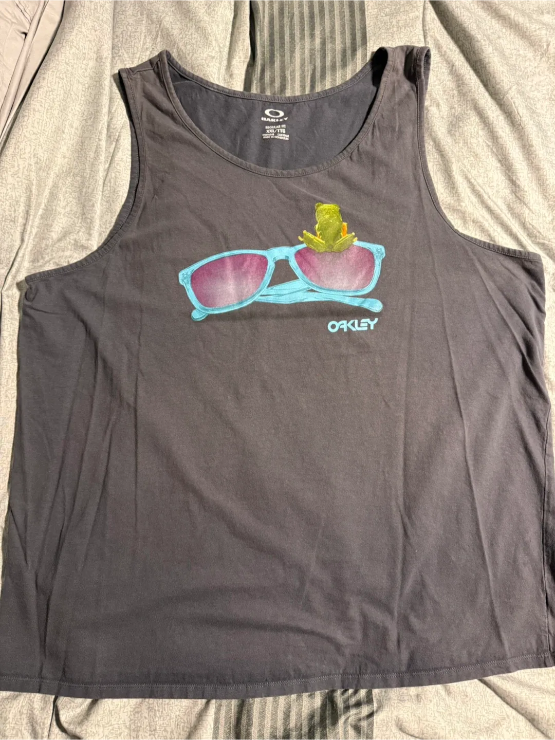 4 Oakley Men’s 2XL Tank Tops - photo 2