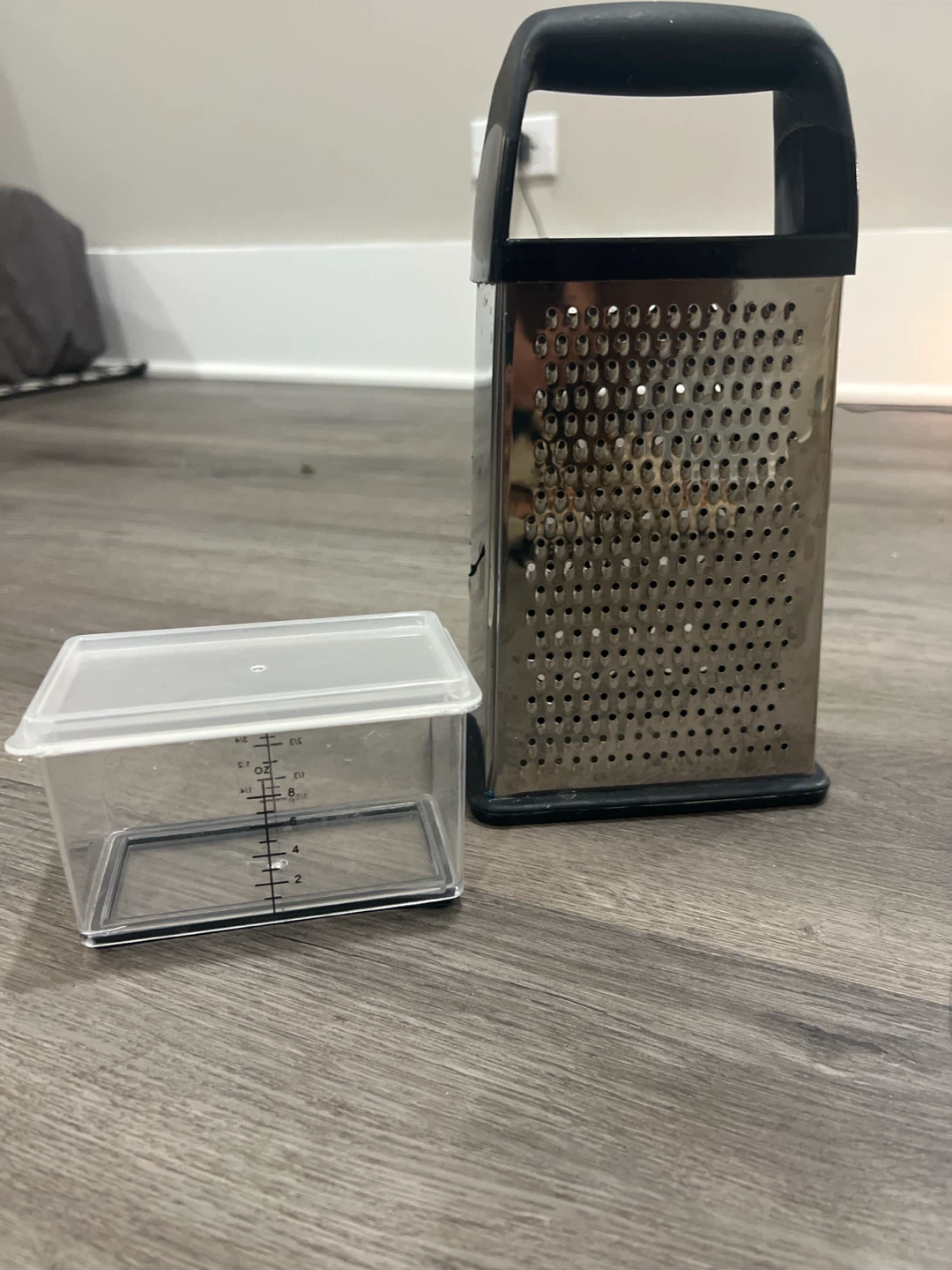 Black and Silver Box Grater with Container - photo 2