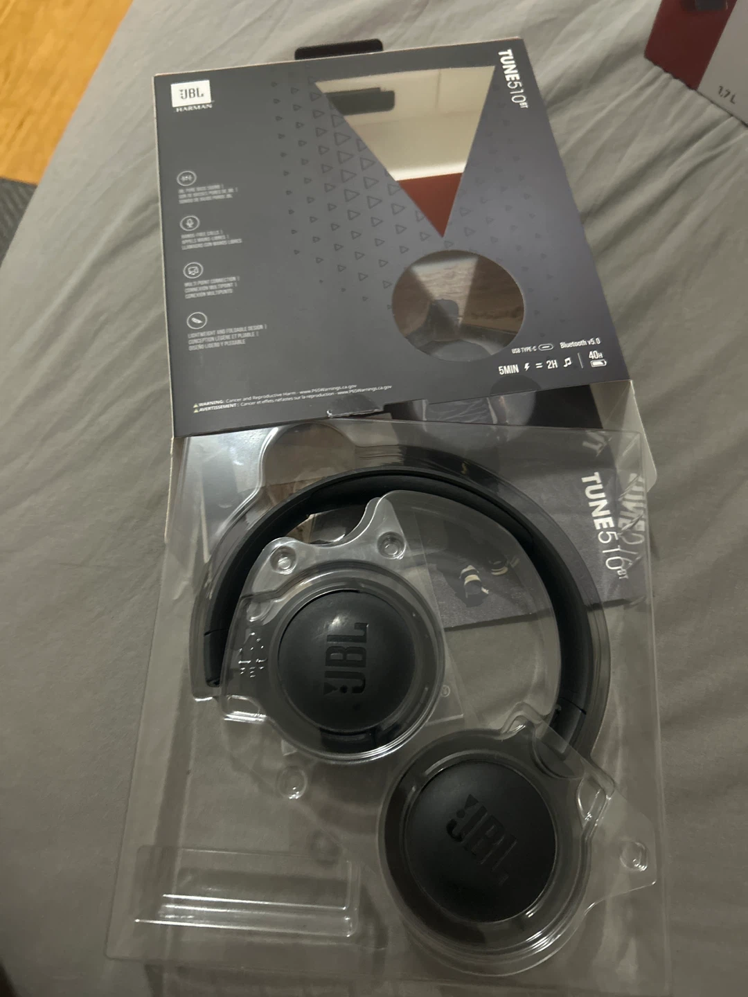 JBL Headphones - photo 3