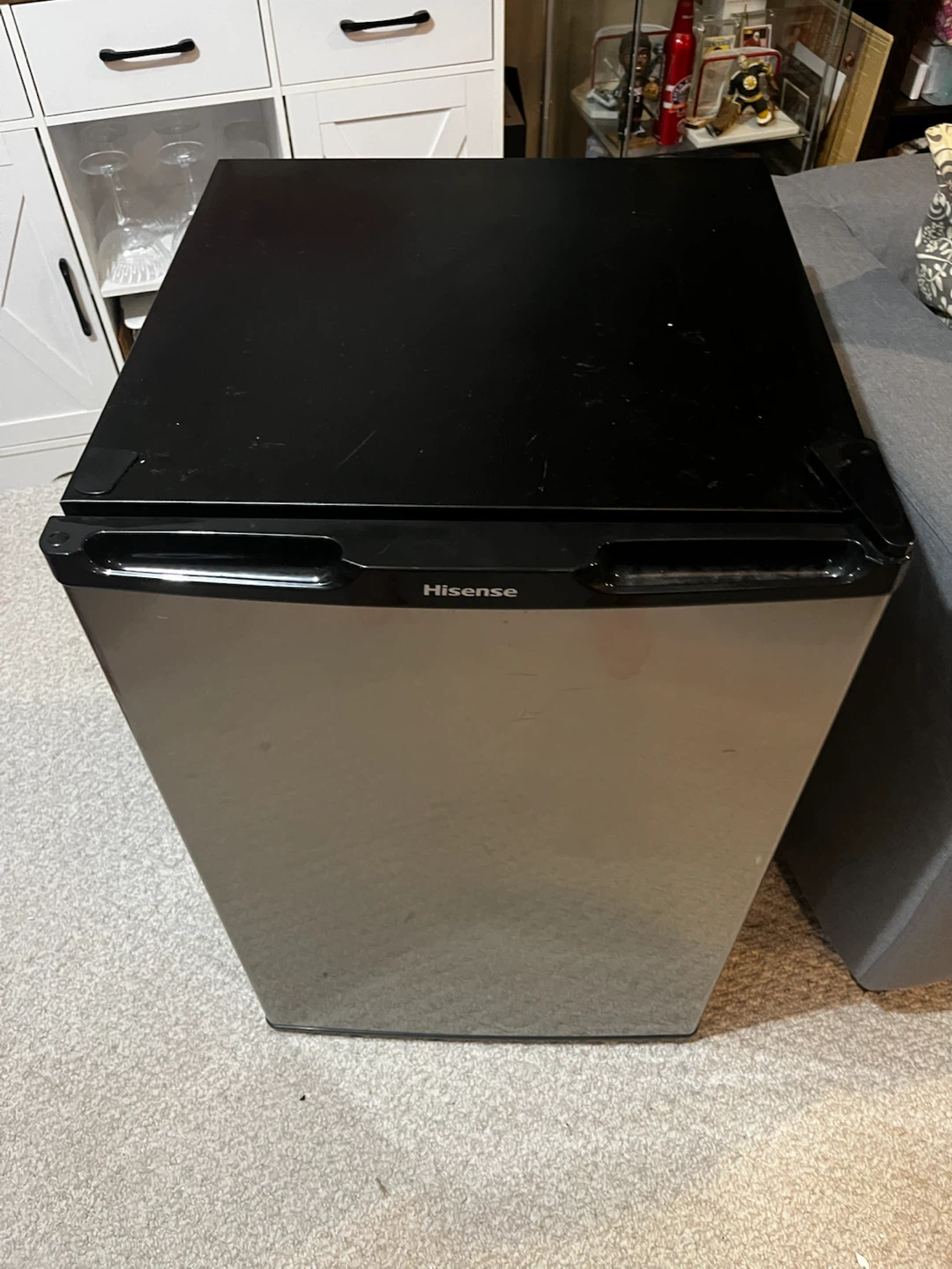 Hisense Mini Fridge