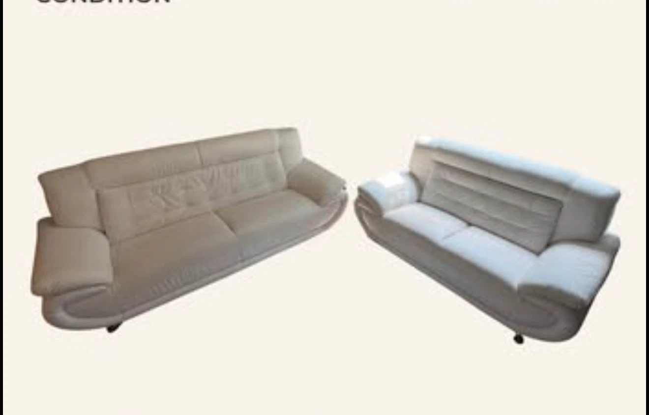 White Sofa & Loveseat Set (Two in total )