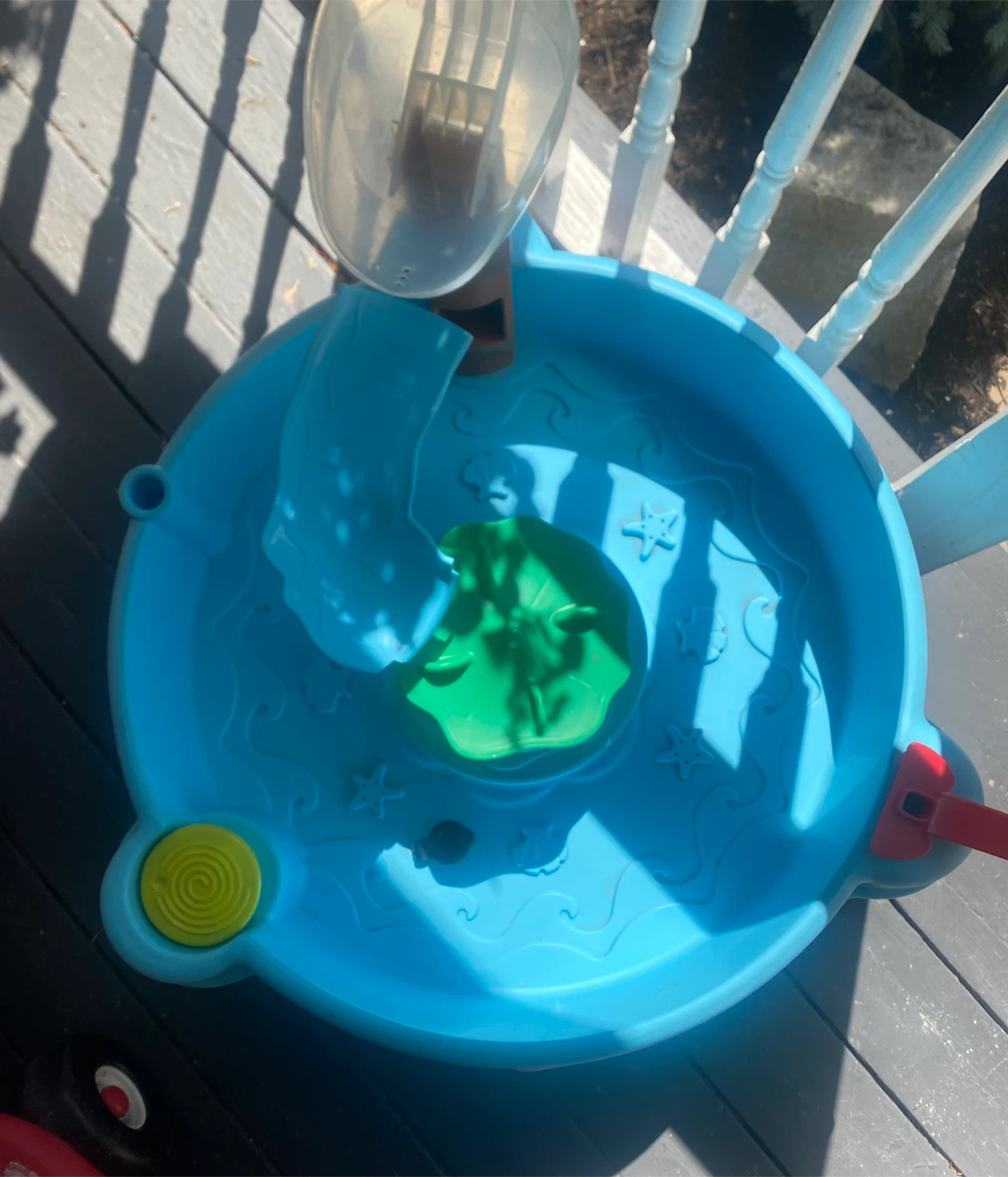 Little Tikes kids water table - photo 4