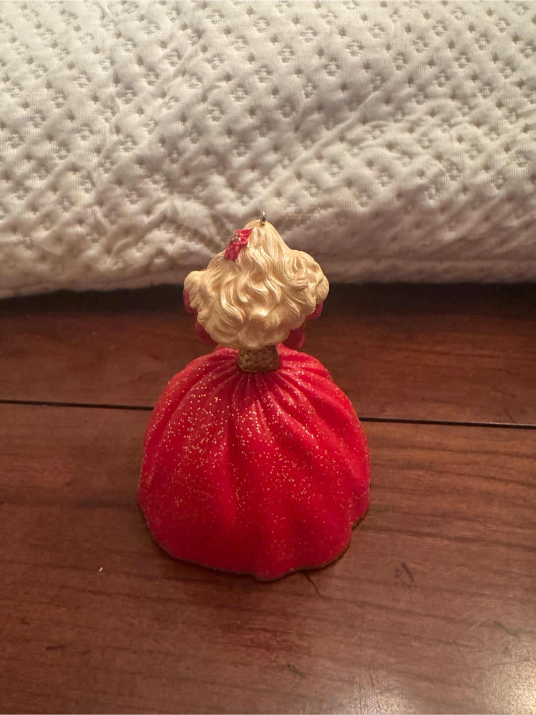 1993 Holiday Barbie Keepsake Ornament - photo 3
