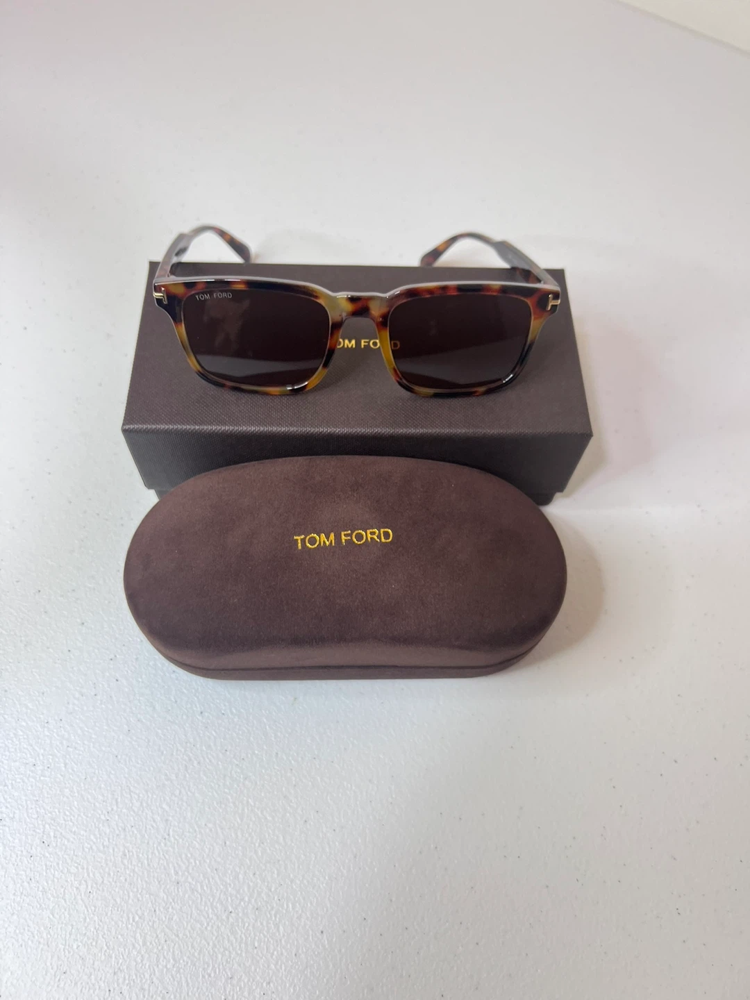 Tom Ford Sunglasses with Case - photo 2