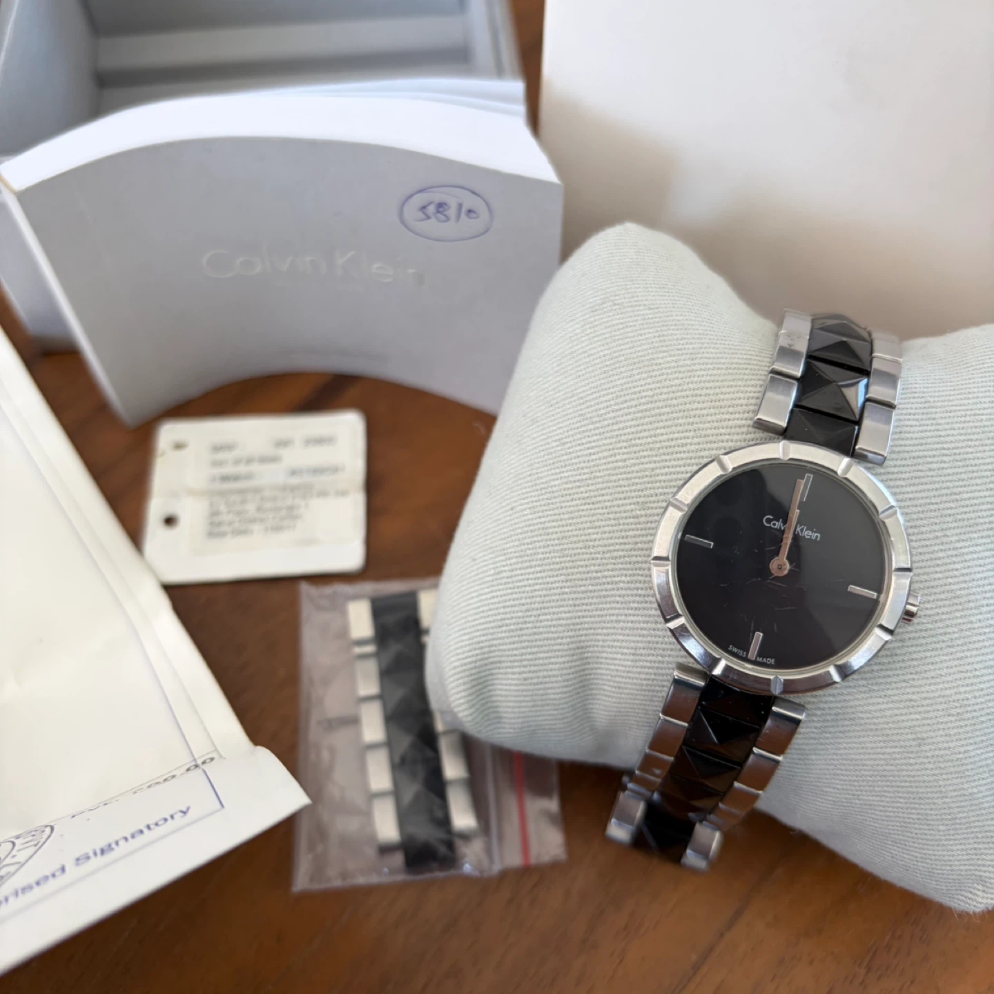 Calvin Klein Women’s Watch with Silver & Black Bracelet - photo 2