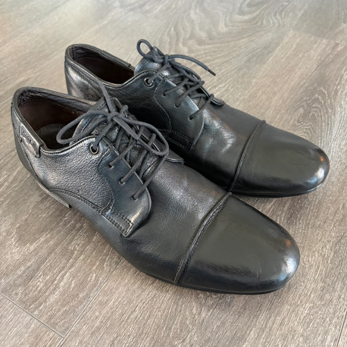 Levi's Men's Black Dress Shoes