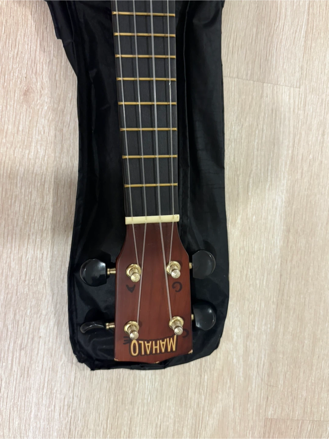 Mahalo Soprano Ukulele with Case - photo 4