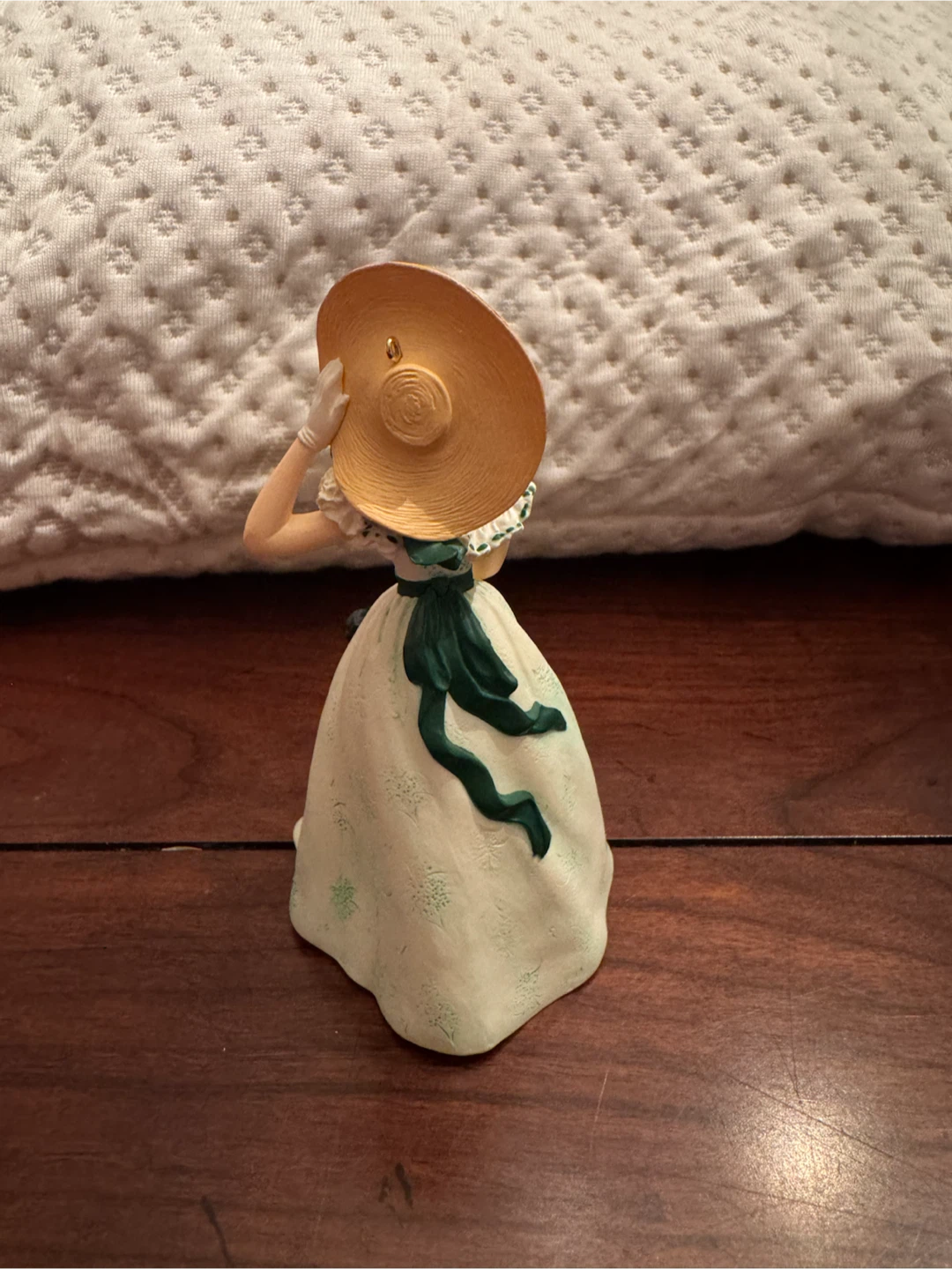 Hallmark Ornament Scarlett O'Hara Collector's Series 1998 - photo 3