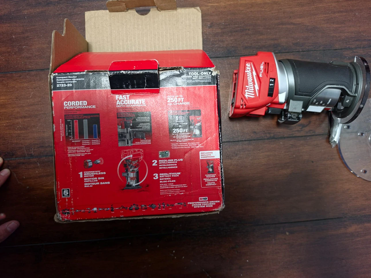 Milwaukee FUEL Compact Router - photo 2