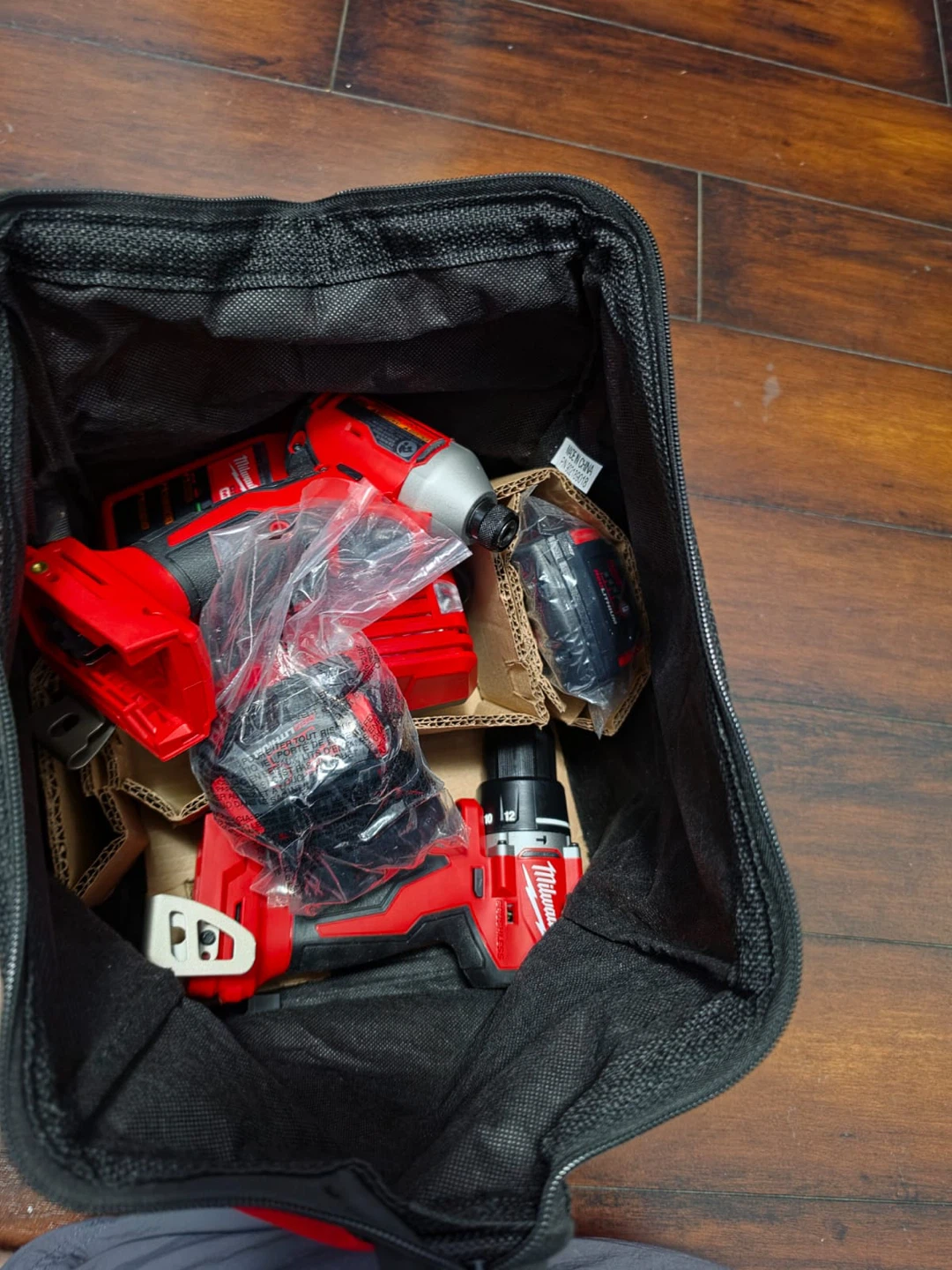 Milwaukee M12 Cordless Drill and Impact Driver Combo Kit - photo 2