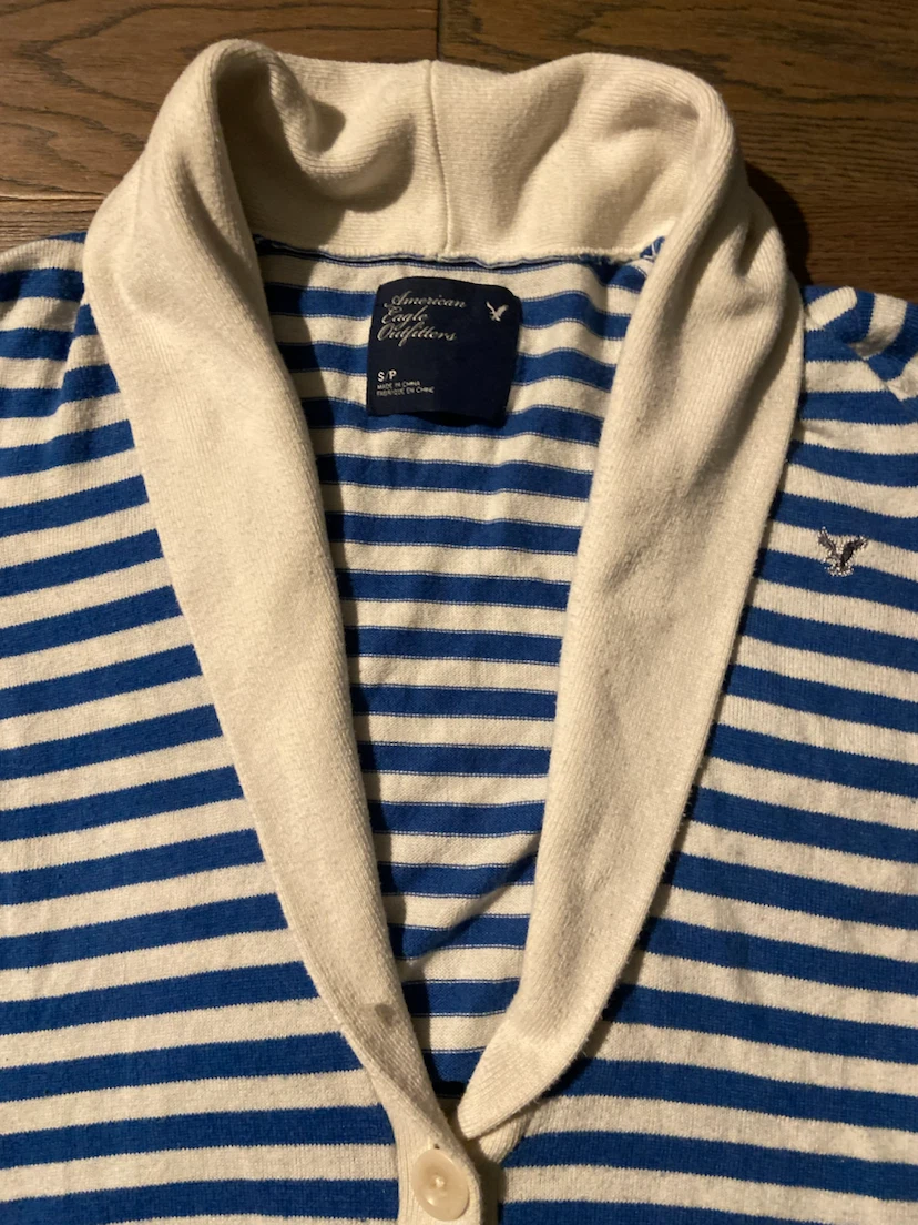 EUC: American Eagle Outfitters Shawl Collar Cardigan Size Small - photo 3