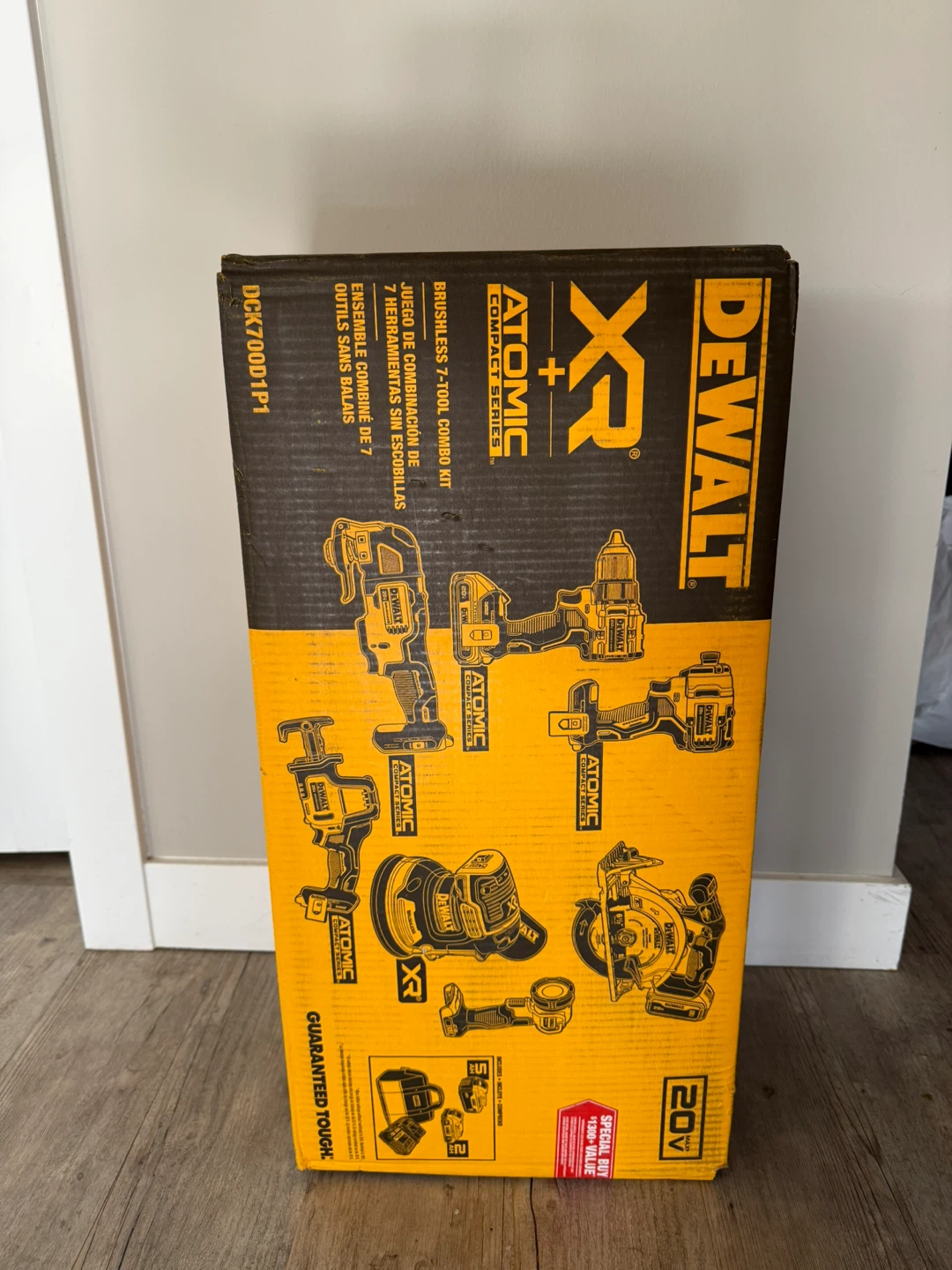 DeWalt XR ATOMIC Brushless 7-Tool Combo Kit