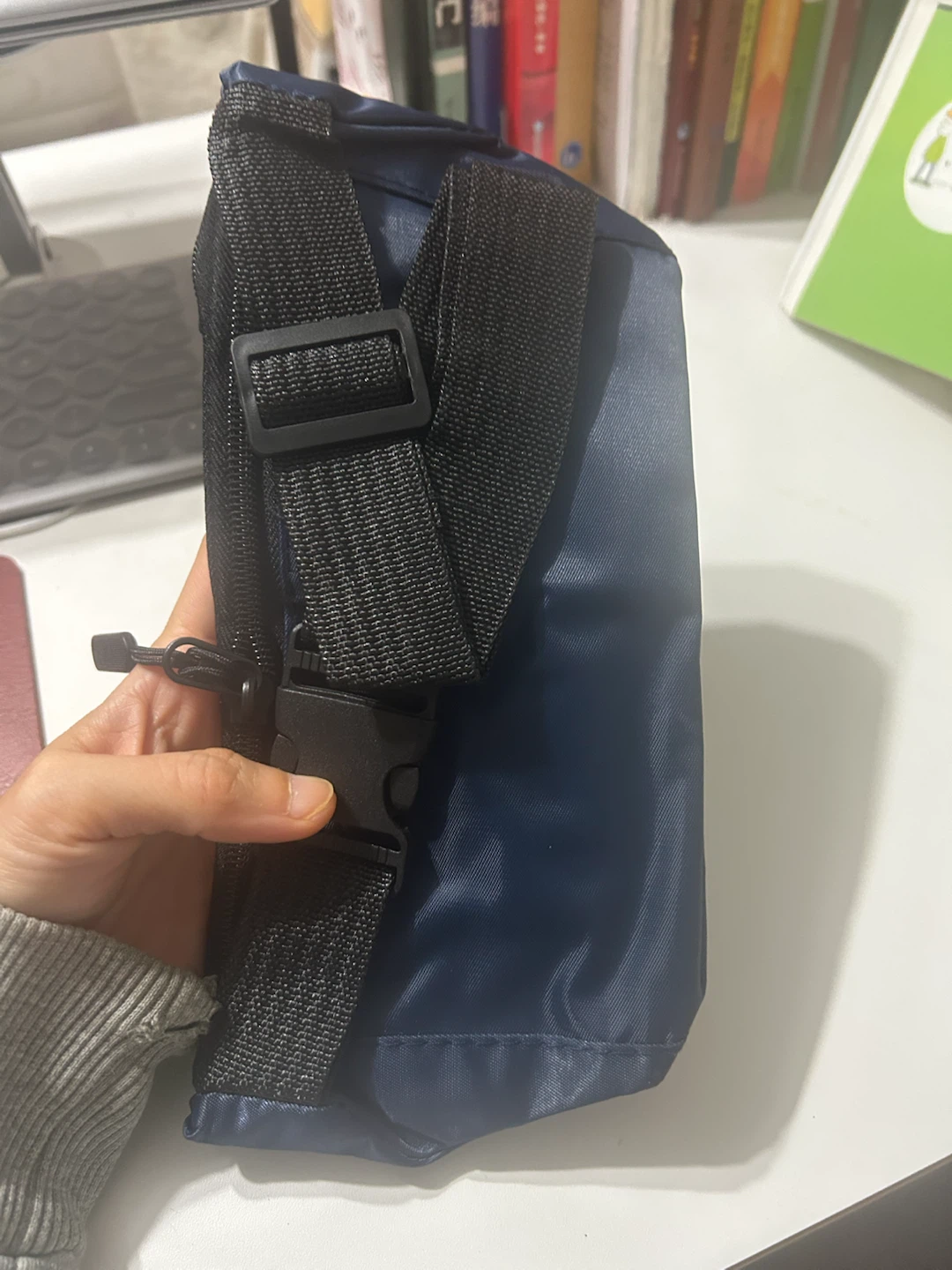 Brand New Blue and Black Sport Fanny Pack - photo 2