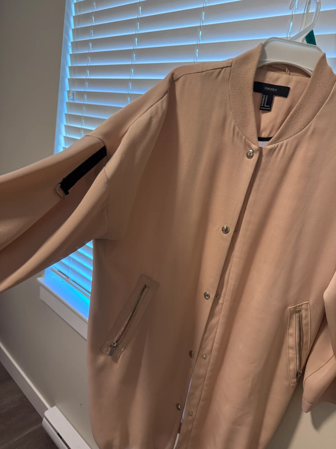 Baby pink Forever 21 Pink Bomber Jacket - photo 2