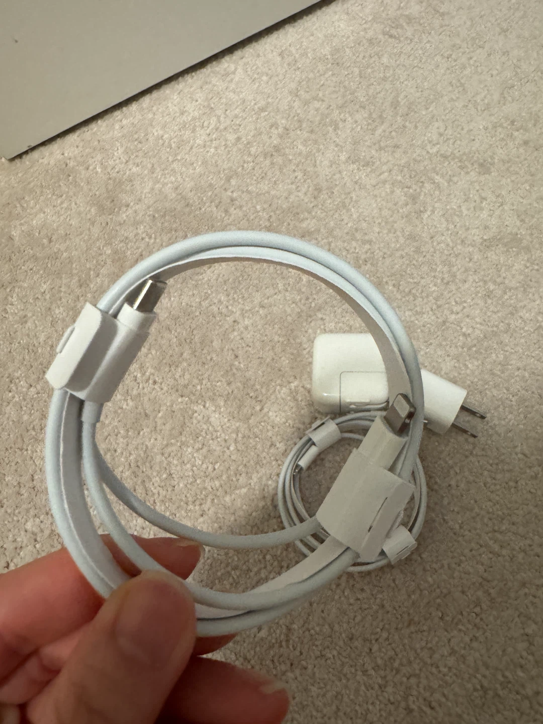 Apple USB power adapter and charging cables - photo 2