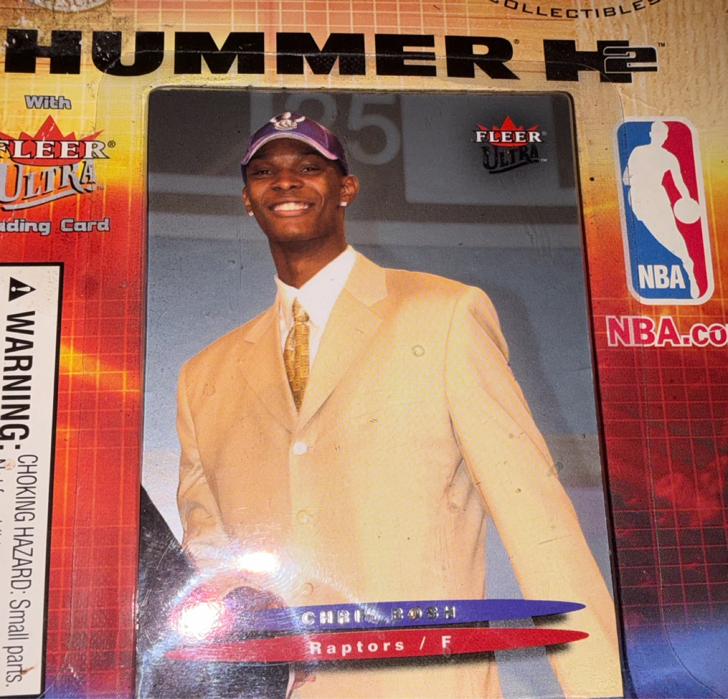 Fleer Hummer H2 Toronto Raptors Collectible Car and rookie card - photo 2