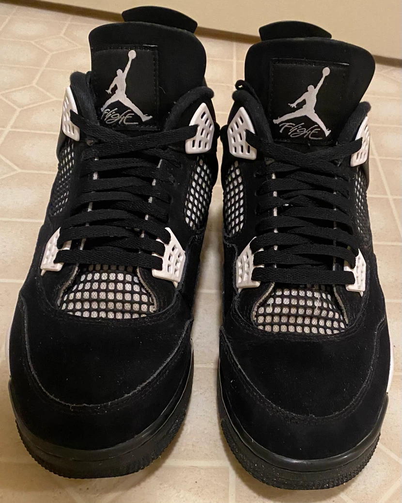 Size 13 Jordan 4 White Thunder
