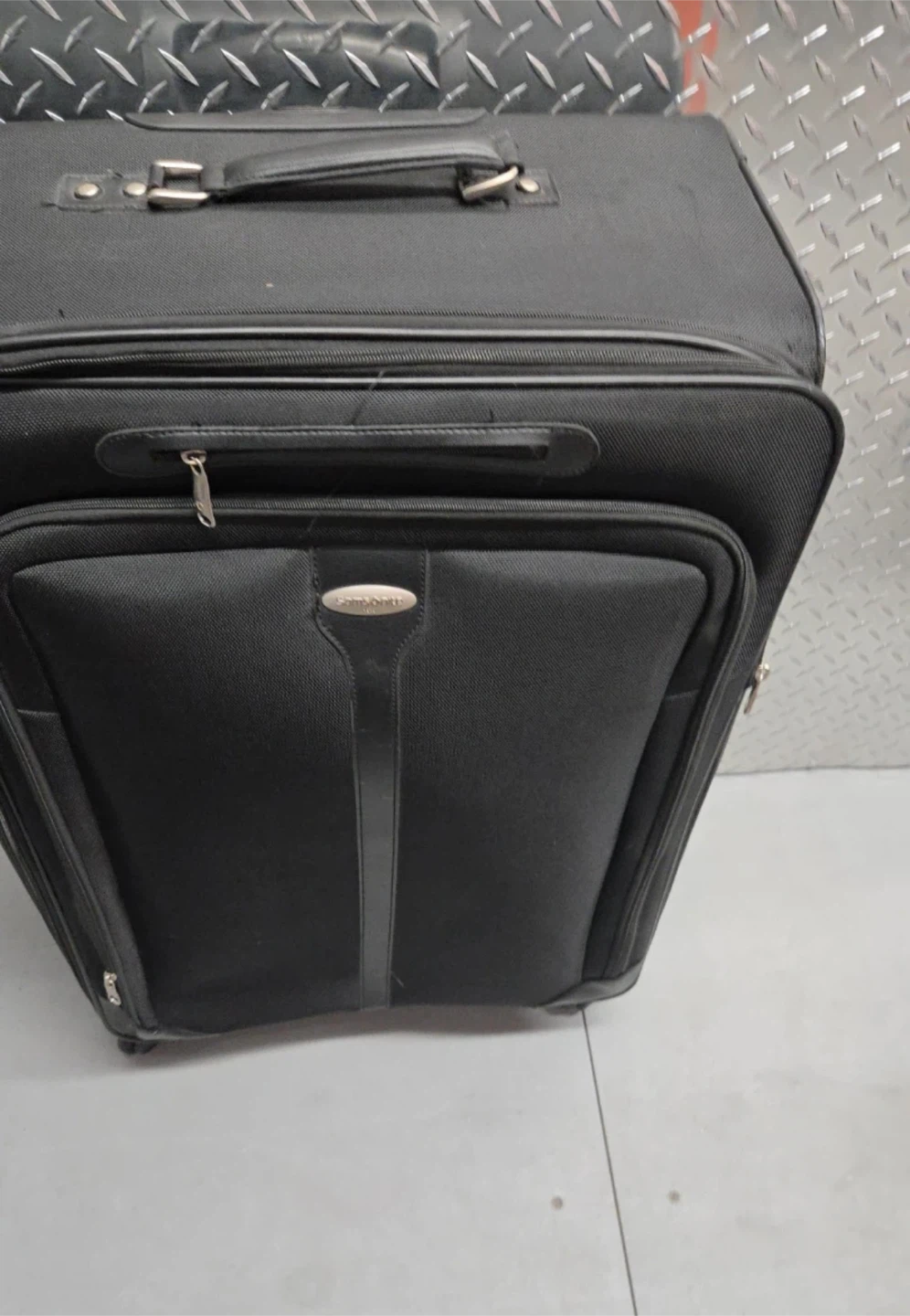 Samsonite Black Softside Spinner Suitcase