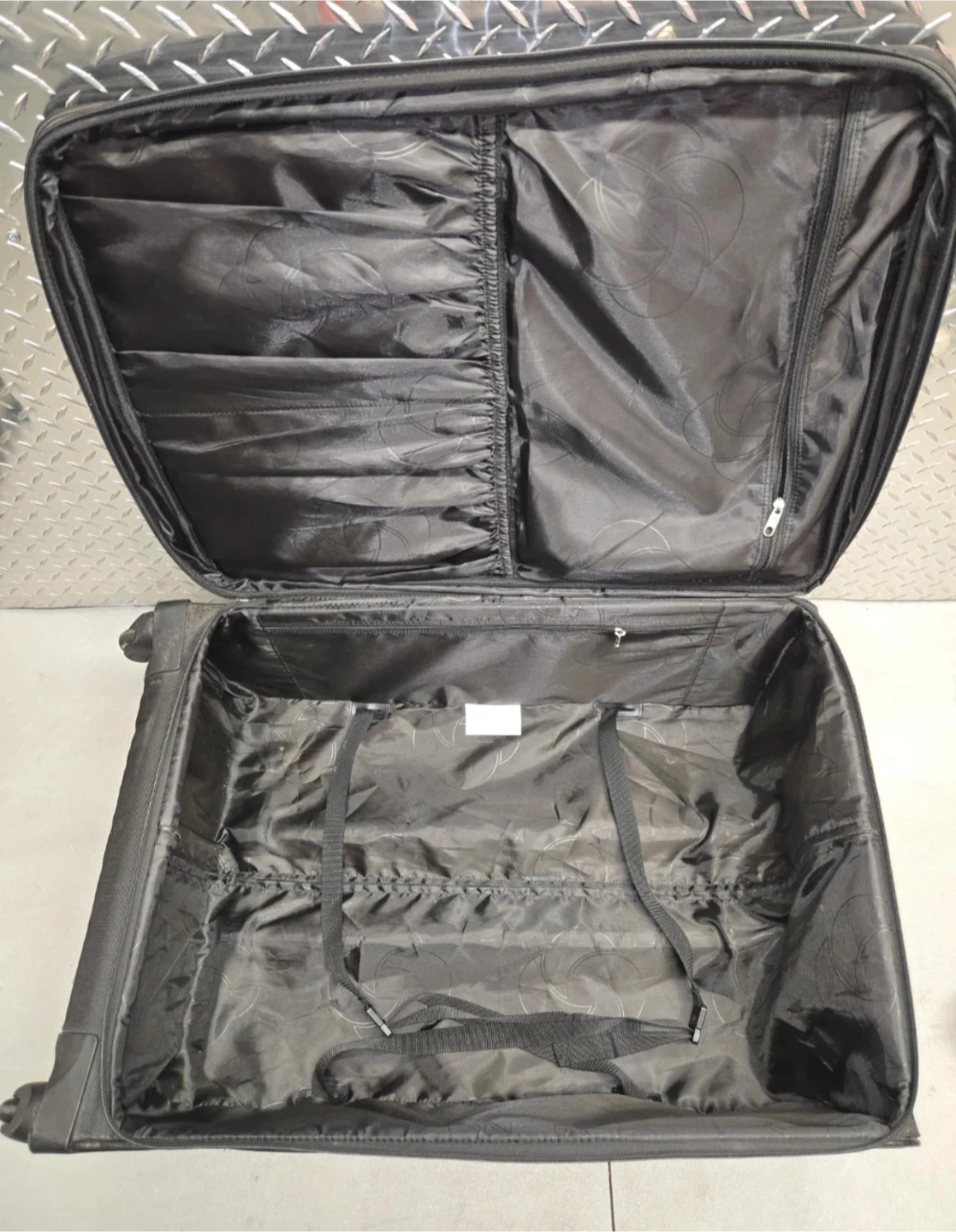 Samsonite Black Softside Spinner Suitcase - photo 2