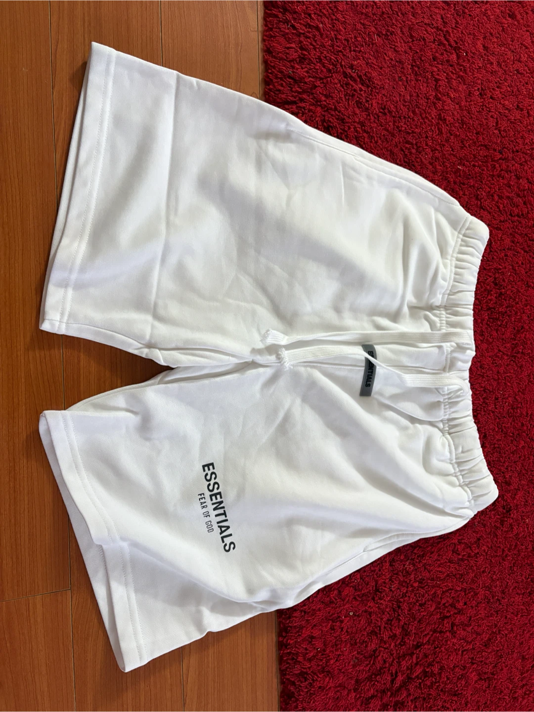 ESSENTIALS Fear of God White Shorts