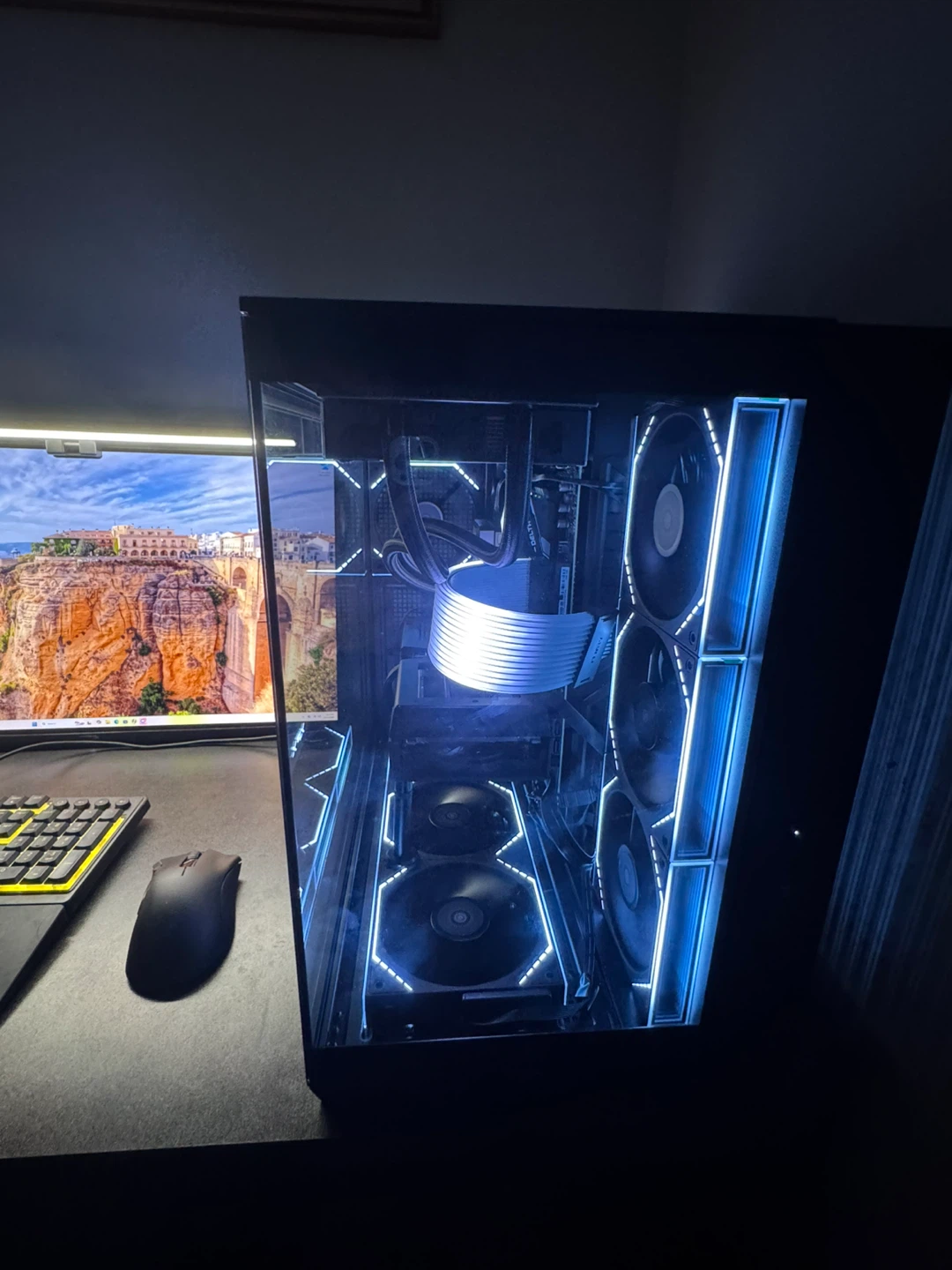 Custom Gaming PC - photo 2