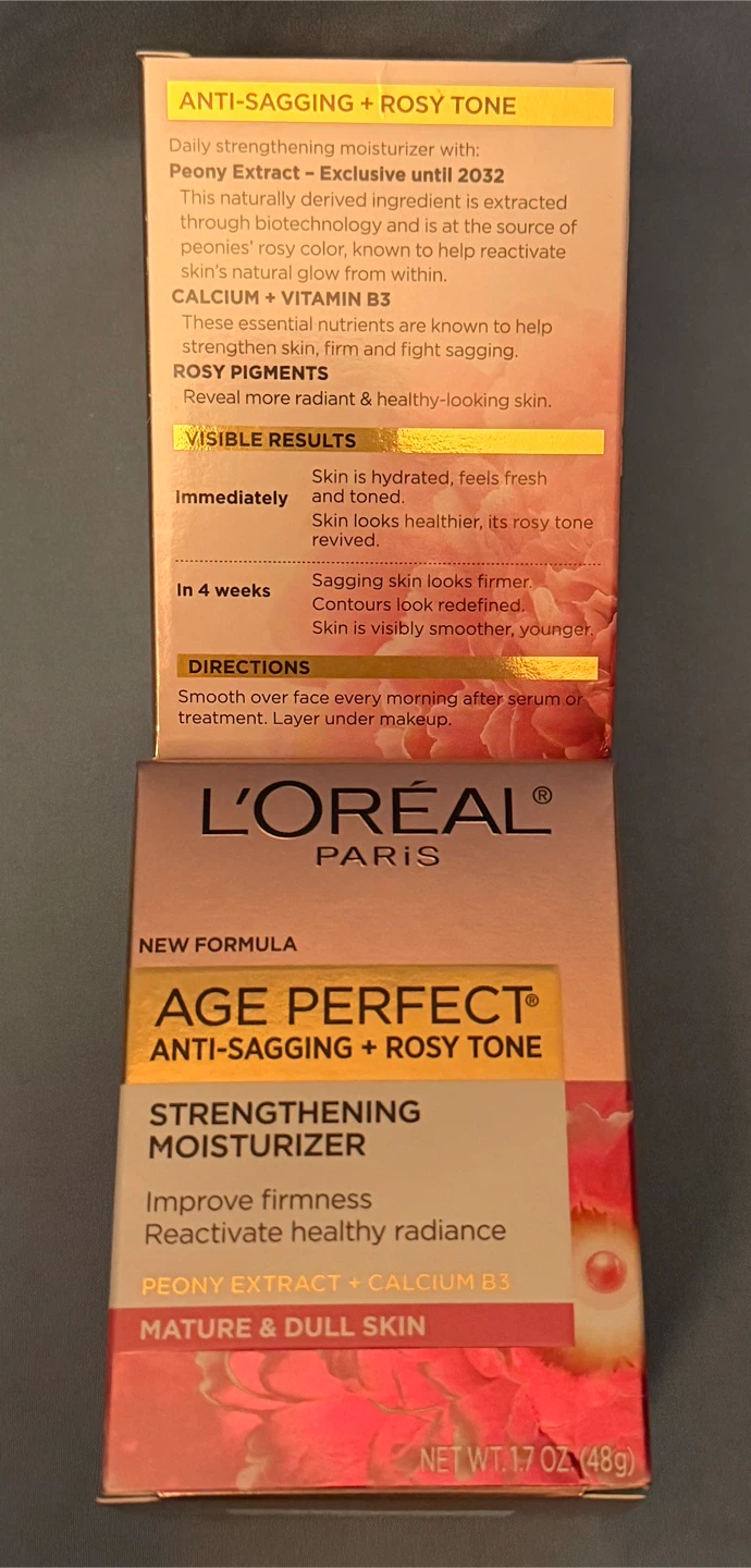 L'Oreal Revitalift and Age Perfect Skincare Set - photo 4